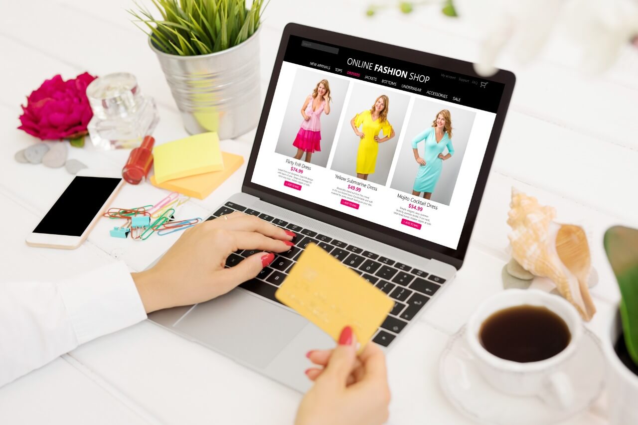 how to start an online clothing business